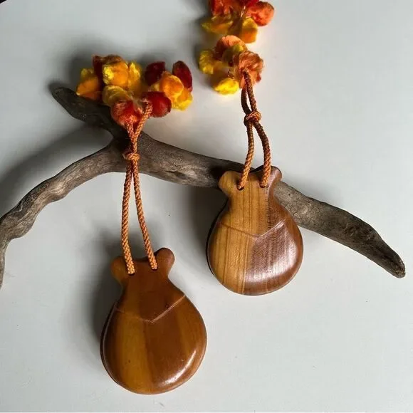 Vintage Wooden Castanets. MINT Condition. Gorgeous. Amazing Sound - Picture 2 of 5